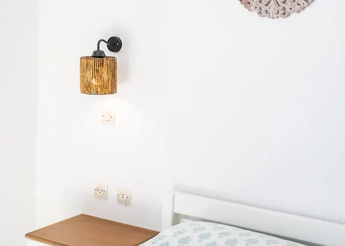 מלון דירות Golden 3*